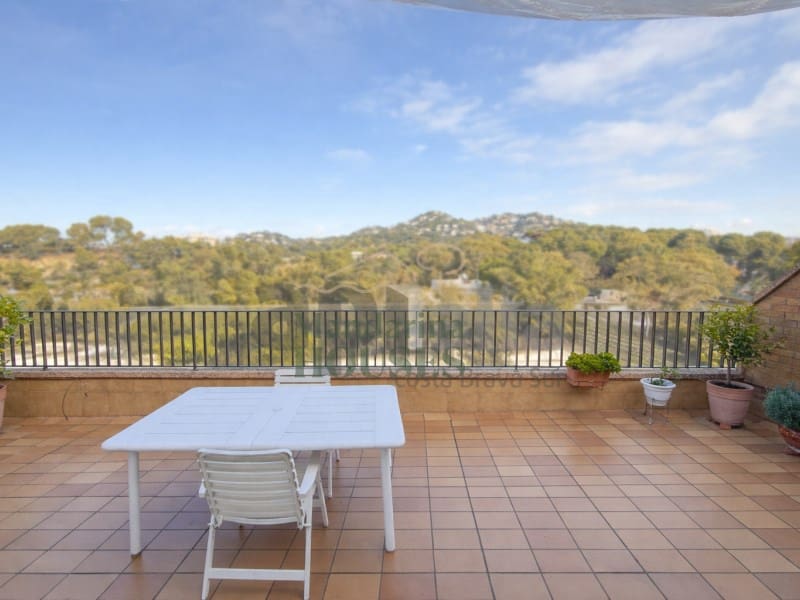 3 soveværelse Villa til salg i Lloret de Mar med garage - € 368.000 (Ref: 9864982)