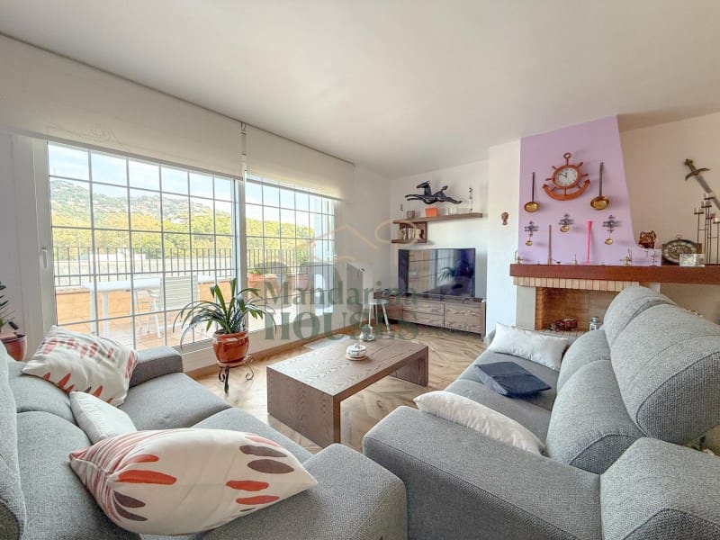 3 soveværelse Villa til salg i Lloret de Mar med garage - € 368.000 (Ref: 9864982)