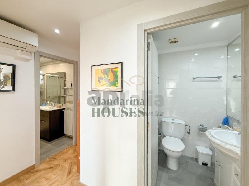 3 soveværelse Villa til salg i Lloret de Mar med garage - € 368.000 (Ref: 9864982)