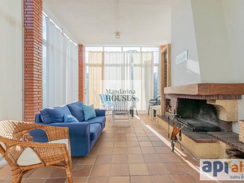 7 chambre Villa/Maison à vendre à Sant Pere de Vilamajor avec piscine garage - 829 000 € (Ref: 9889997)