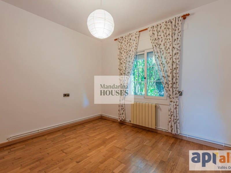 7 chambre Villa/Maison à vendre à Sant Pere de Vilamajor avec piscine garage - 829 000 € (Ref: 9889997)