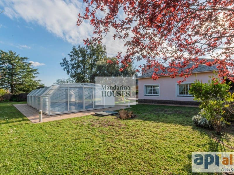 7 chambre Villa/Maison à vendre à Sant Pere de Vilamajor avec piscine garage - 829 000 € (Ref: 9889997)