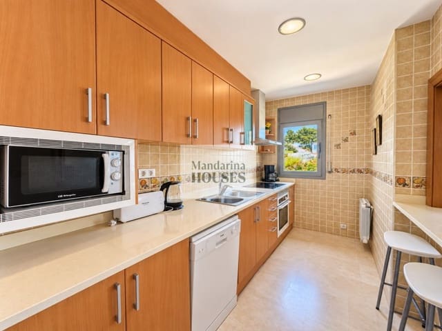 4 soverom Villa til salgs i Tossa de Mar med svømmebasseng garasje - € 911 000 (Ref: 9937791)