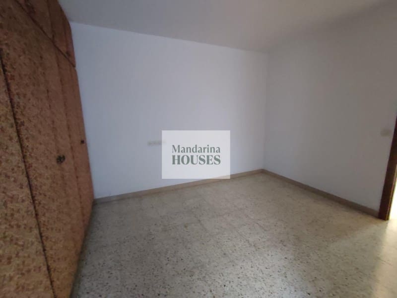 4 sypialnia Apartament na sprzedaż w Lloret de Mar z garażem - 265 000 € (Ref: 9949387)