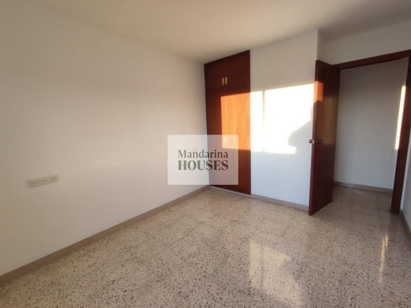 4 sypialnia Apartament na sprzedaż w Lloret de Mar z garażem - 265 000 € (Ref: 9949387)