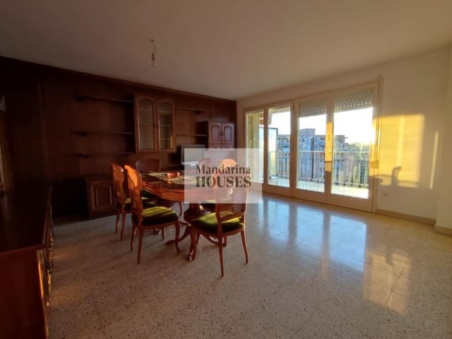 4 soverom Leilighet til salgs i Mas Baell - Can Carbó, Lloret de Mar med garasje - € 265 000 (Ref: 9949387)