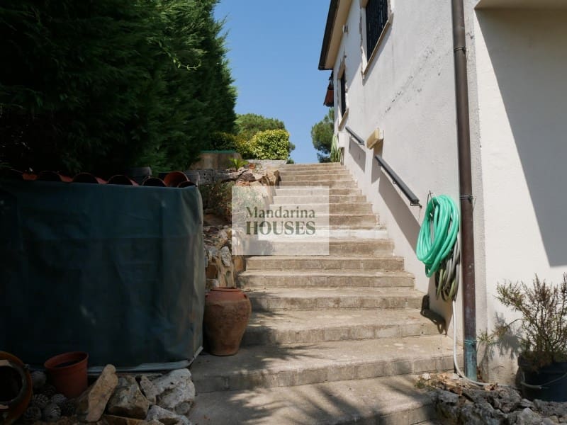 Chalet de 3 habitaciones en Lloret de Mar en venta con piscina garaje - 299.000 € (Ref: 9974987)