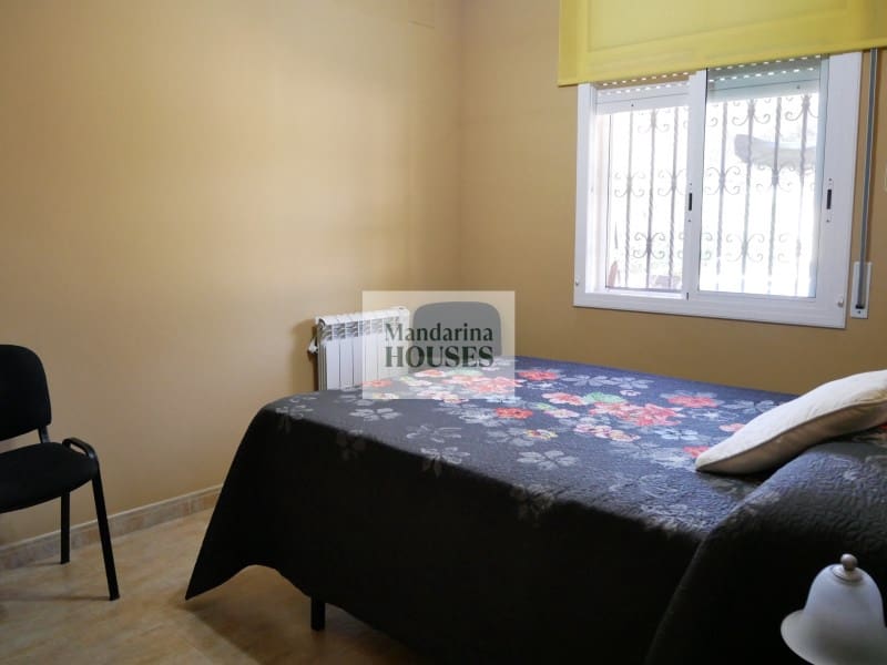 Chalet de 3 habitaciones en Lloret de Mar en venta con piscina garaje - 299.000 € (Ref: 9974987)