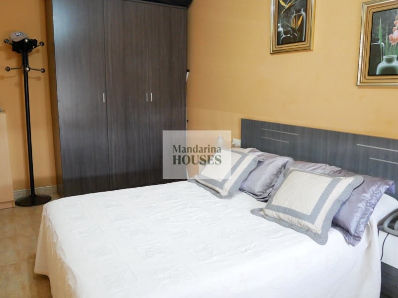 Chalet de 3 habitaciones en Lloret de Mar en venta con piscina garaje - 299.000 € (Ref: 9974987)