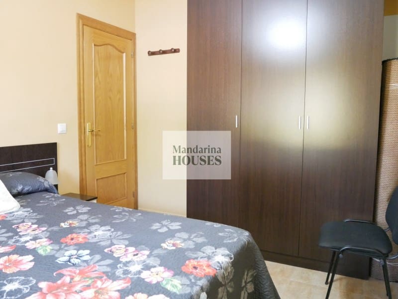 Chalet de 3 habitaciones en Lloret de Mar en venta con piscina garaje - 299.000 € (Ref: 9974987)