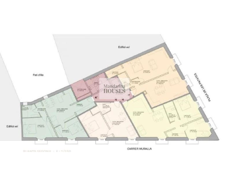 Kommersiell til salgs i Figueres - € 1 860 000 (Ref: 9996758)