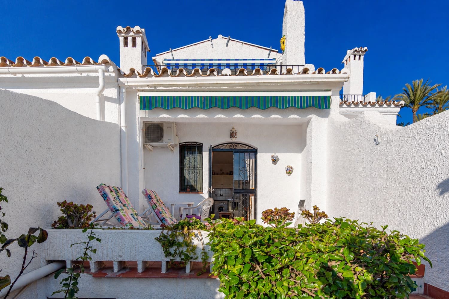 1 sovrum Strandlägenhet till salu i Nerja med pool - 230 000 € (Ref: 10023532)