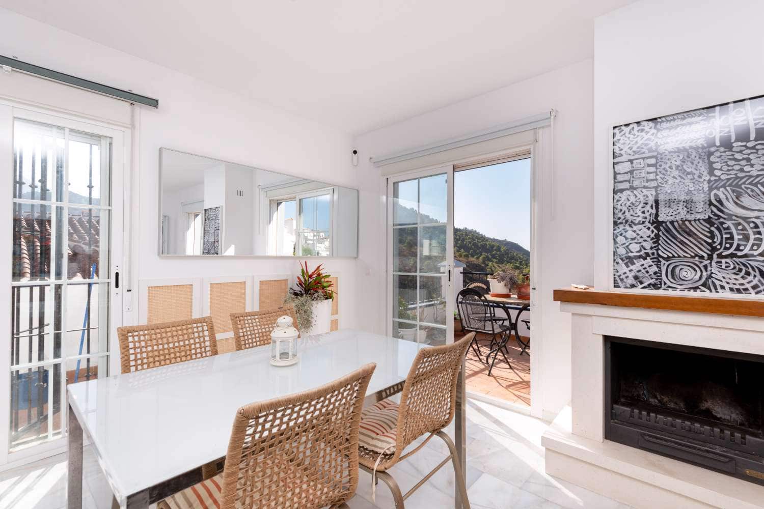 3 slaapkamer Halfvrijstaande villa te koop in Frigiliana met zwembad garage - € 950.000 (Ref: 10029990)
