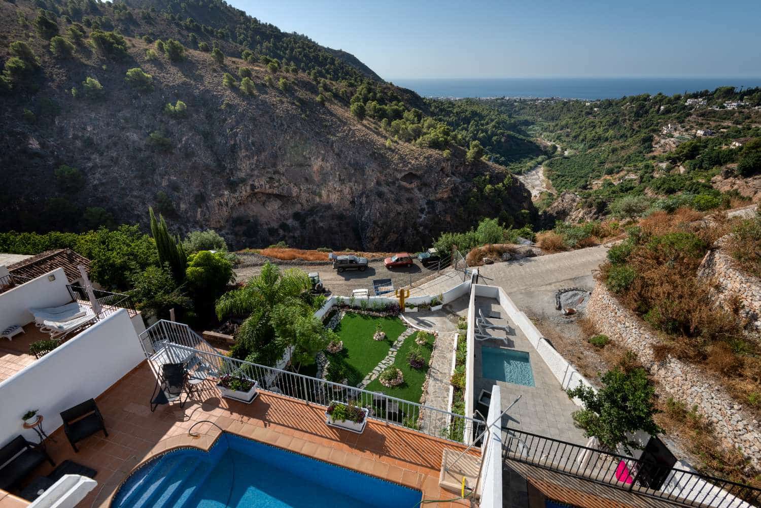 3 slaapkamer Halfvrijstaande villa te koop in Frigiliana met zwembad garage - € 950.000 (Ref: 10029990)
