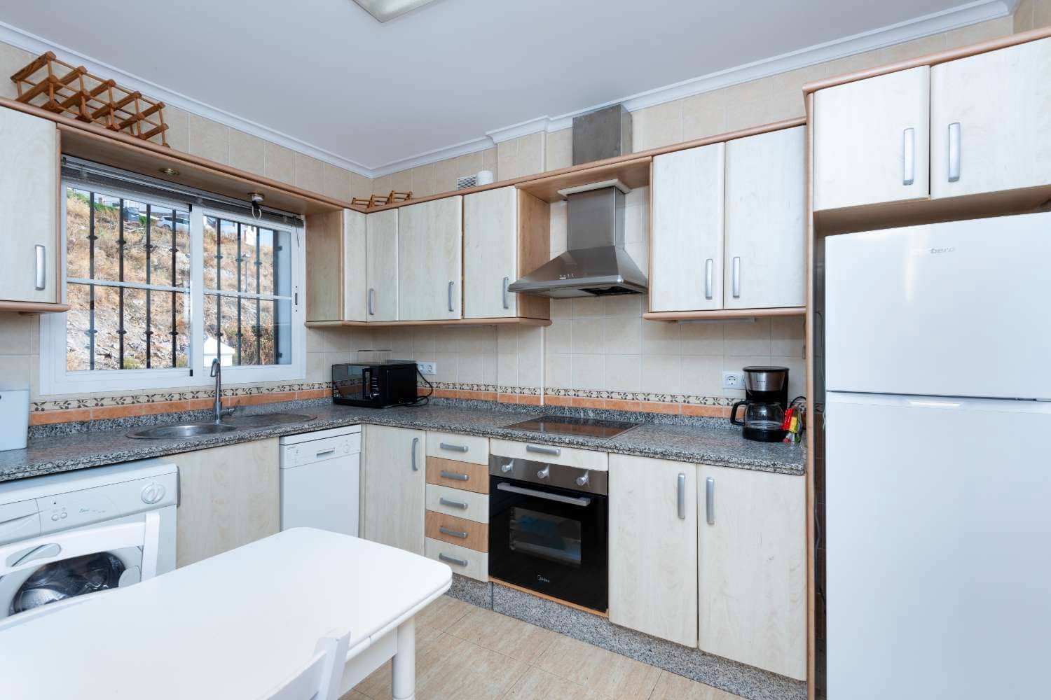 3 slaapkamer Halfvrijstaande villa te koop in Frigiliana met zwembad garage - € 950.000 (Ref: 10029990)