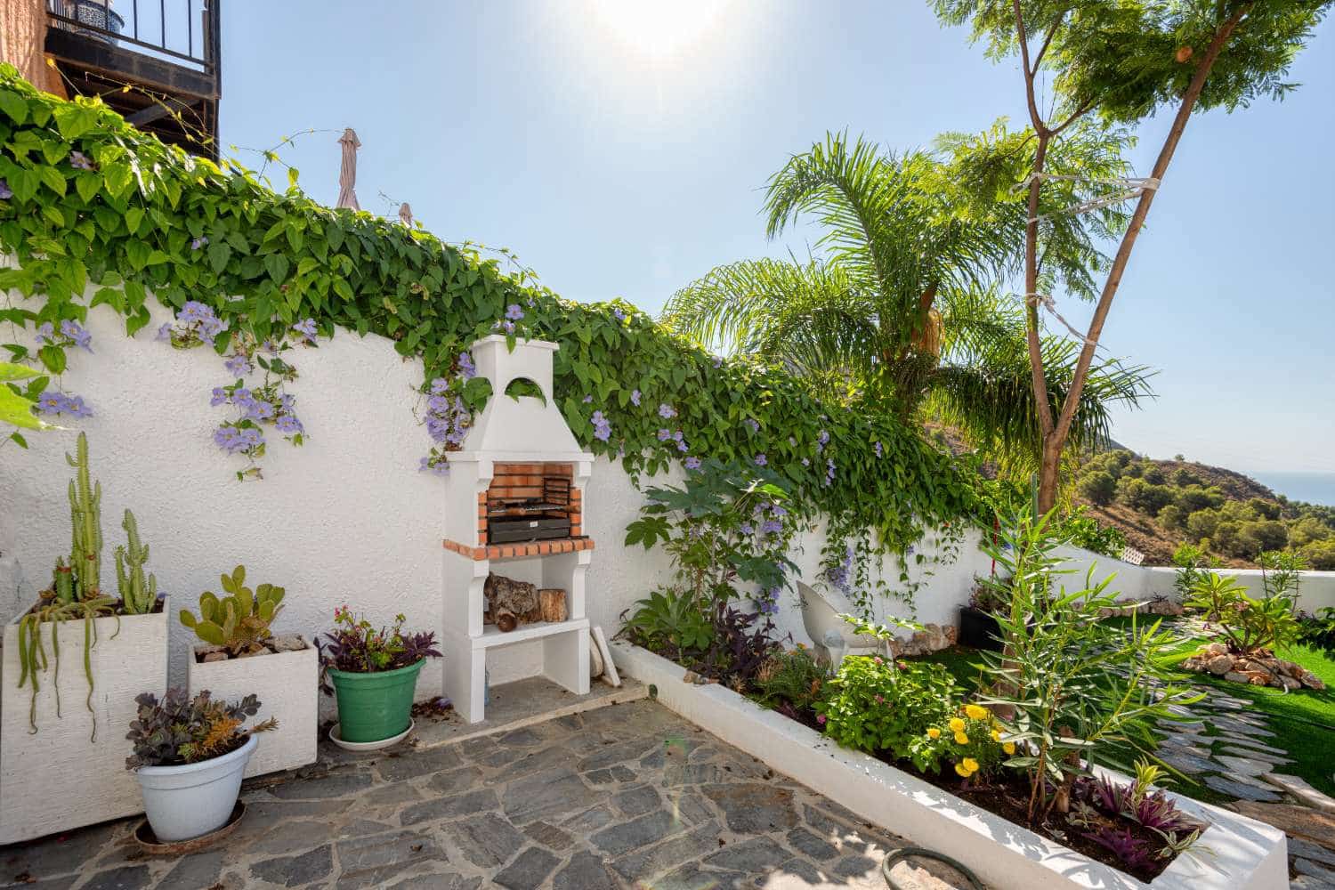 3 slaapkamer Halfvrijstaande villa te koop in Frigiliana met zwembad garage - € 950.000 (Ref: 10029990)