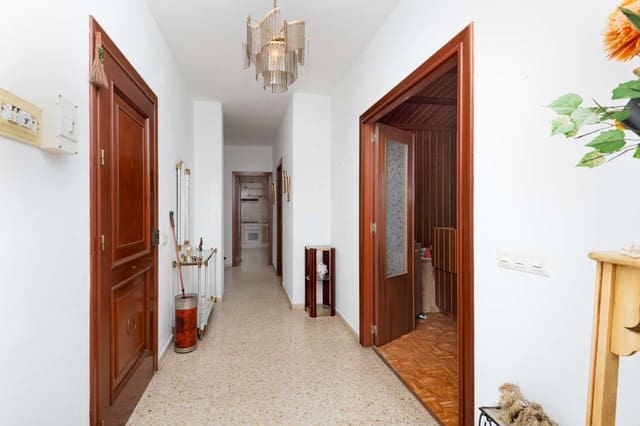 4 bedroom Beach Apartment for sale in Nerja - € 445,500 (Ref: 10061218)