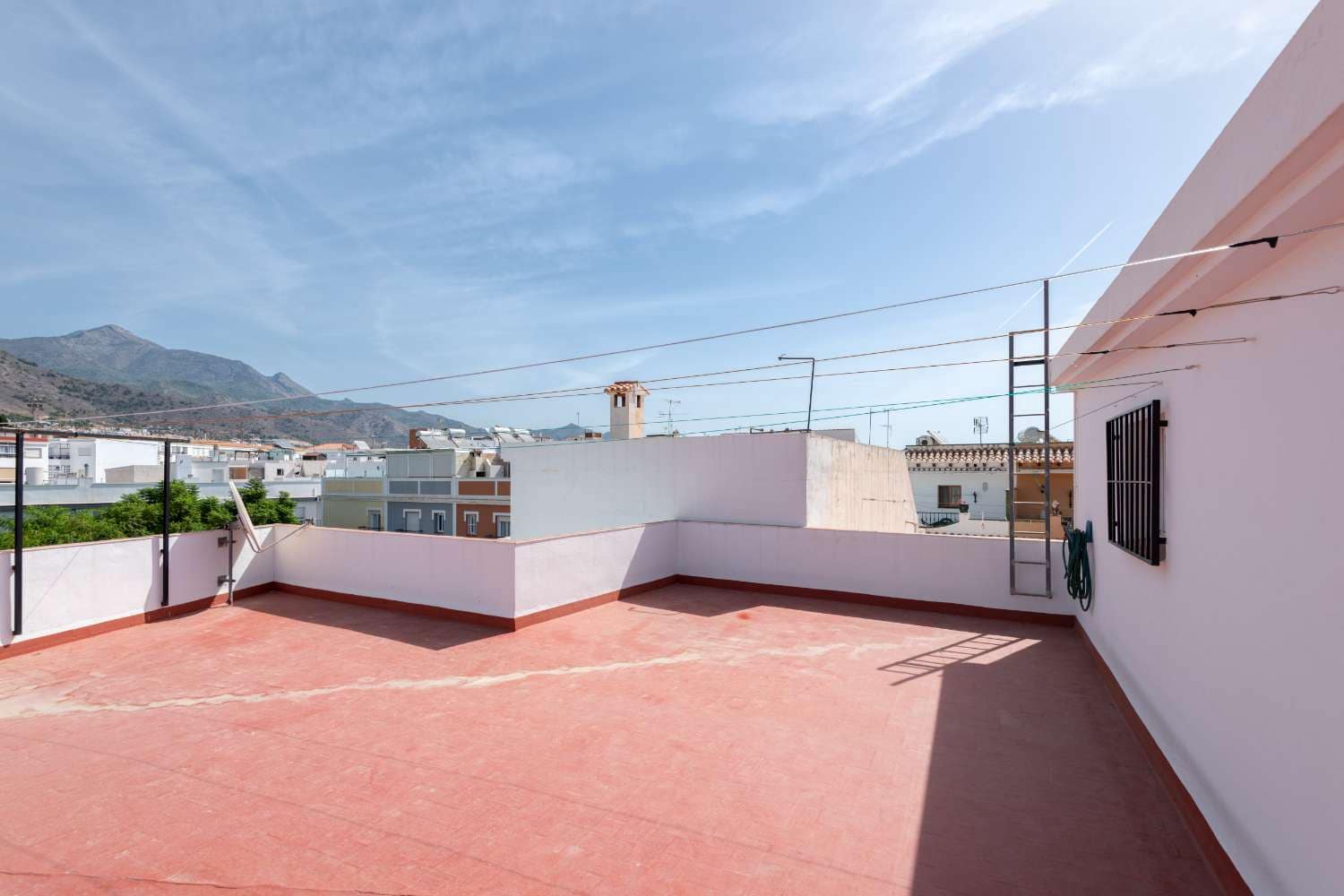 4 soverom Strandleiligheter til salgs i Nerja - € 445 500 (Ref: 10061218)