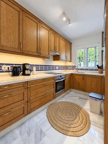 3 sypialnia Dom szeregowy na sprzedaż w Capistrano, Nerja z basenem - 399 000 € (Ref: 10085574)