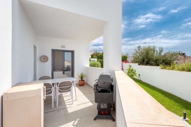 2 makuuhuone Ranta-asunto myytävänä paikassa Capistrano, Nerja mukana uima-altaan 
autotalli - 379 000 € (Ref: 10088810)
