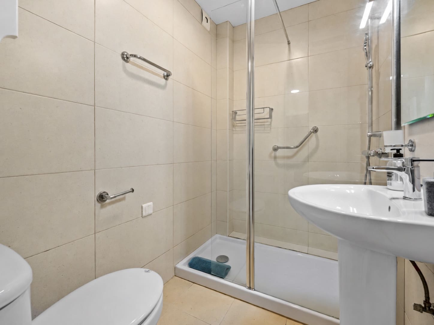 2 sovrum Lägenhet till salu i Nerja med pool - 450 000 € (Ref: 10094155)
