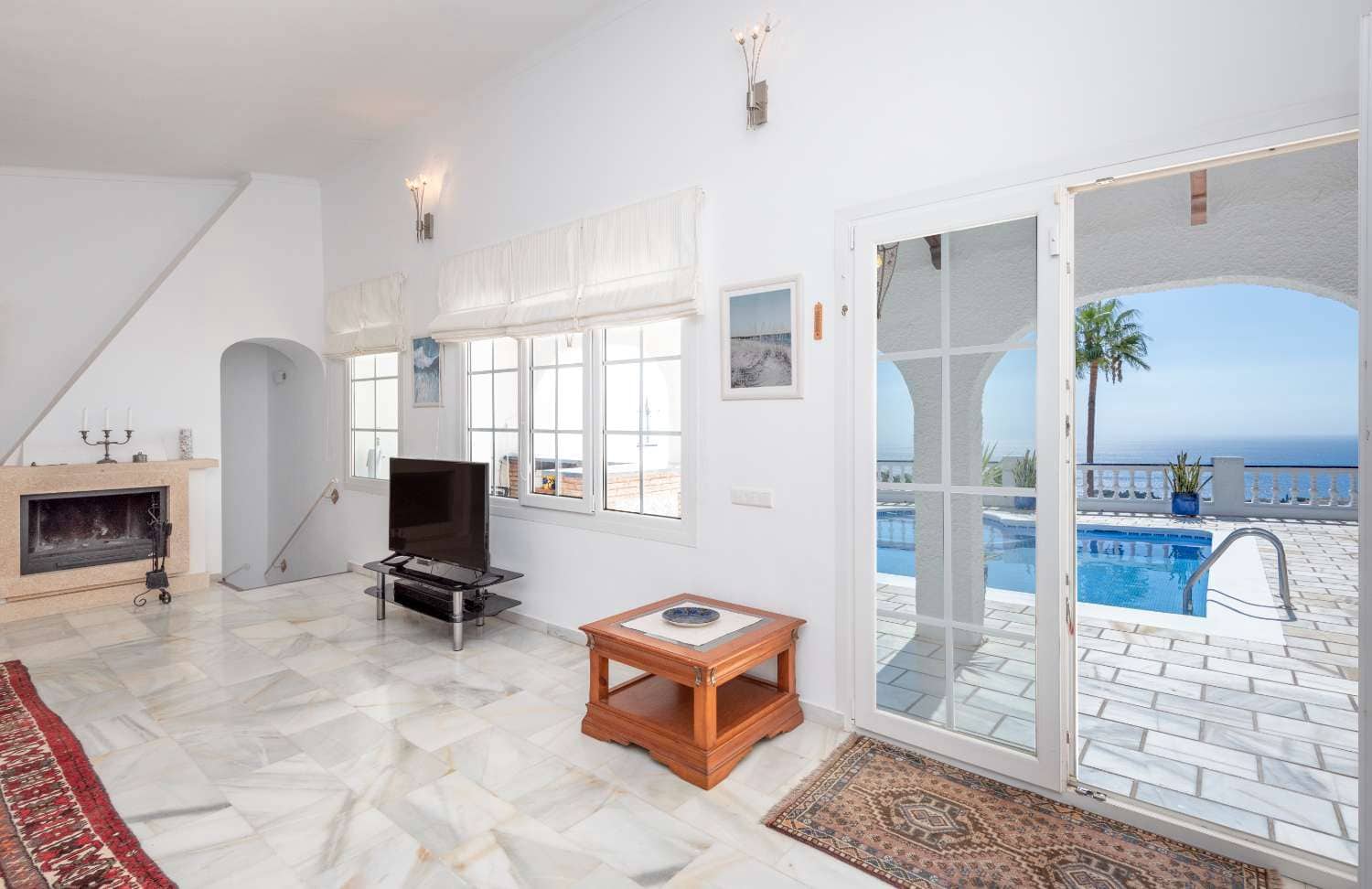4 Zimmer Villa zu verkaufen in Nerja mit Pool Garage - 749.000 € (Ref: 10150595)