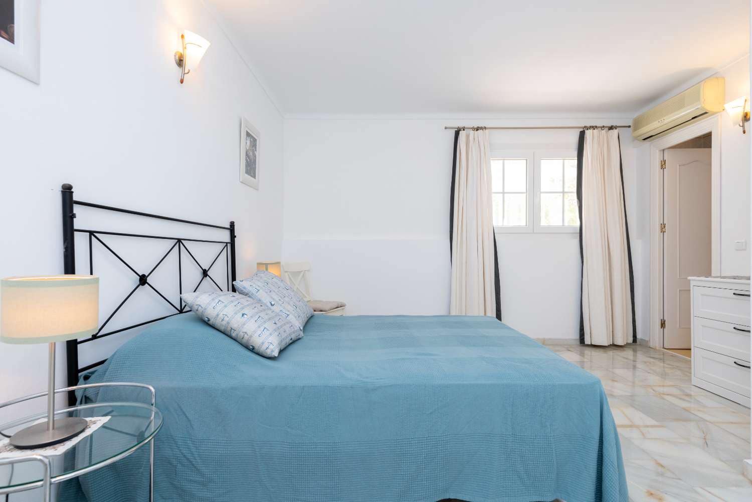 4 Zimmer Villa zu verkaufen in Nerja mit Pool Garage - 749.000 € (Ref: 10150595)