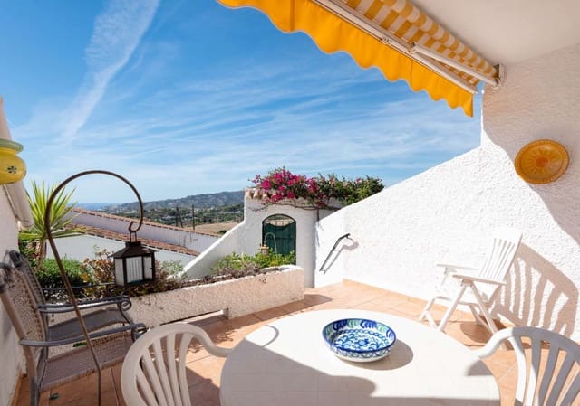 2 soverom Strandleiligheter til salgs i Nerja med svømmebasseng - € 299 000 (Ref: 10162088)