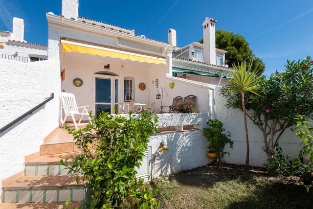 2 soverom Strandleiligheter til salgs i Nerja med svømmebasseng - € 299 000 (Ref: 10162088)