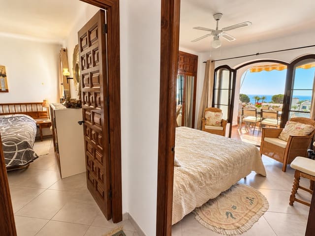 2 soveværelse Lejlighed til salg i Capistrano, Nerja med swimmingpool - € 435.000 (Ref: 10170494)