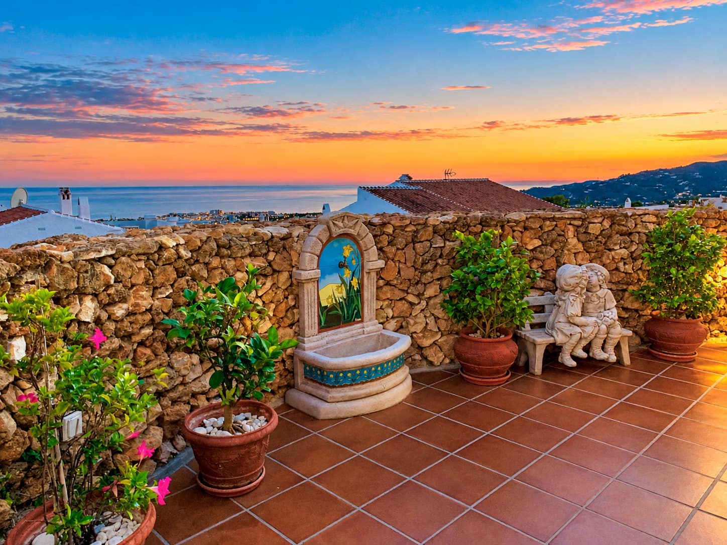 2 soveværelse Lejlighed til salg i Nerja med swimmingpool - € 435.000 (Ref: 10170494)