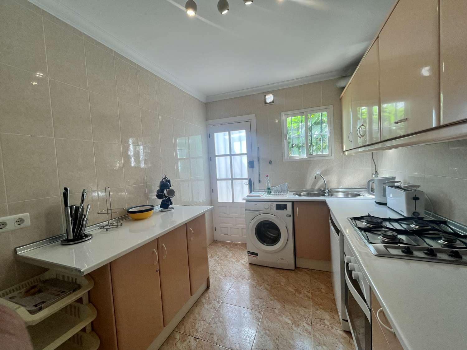 3 slaapkamer Halfvrijstaande villa te koop in Nerja met zwembad - € 399.000 (Ref: 10170495)