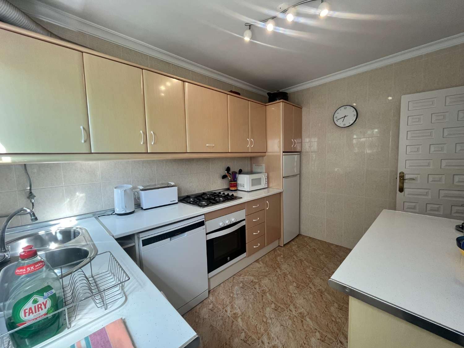 3 slaapkamer Halfvrijstaande villa te koop in Nerja met zwembad - € 399.000 (Ref: 10170495)