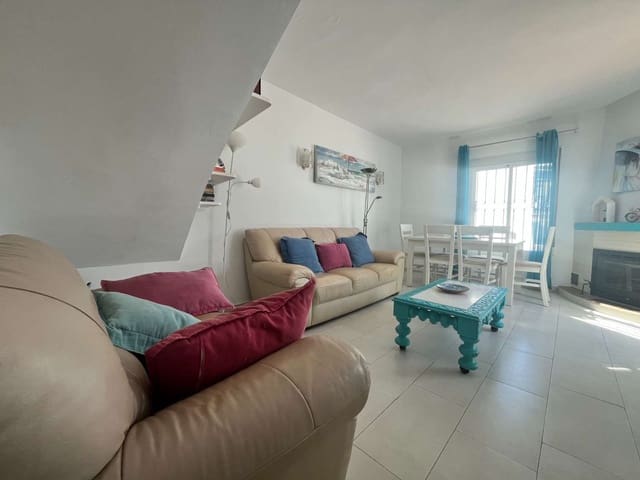 3 slaapkamer Halfvrijstaande villa te koop in Nueva Nerja, Nerja met zwembad - € 399.000 (Ref: 10170495)