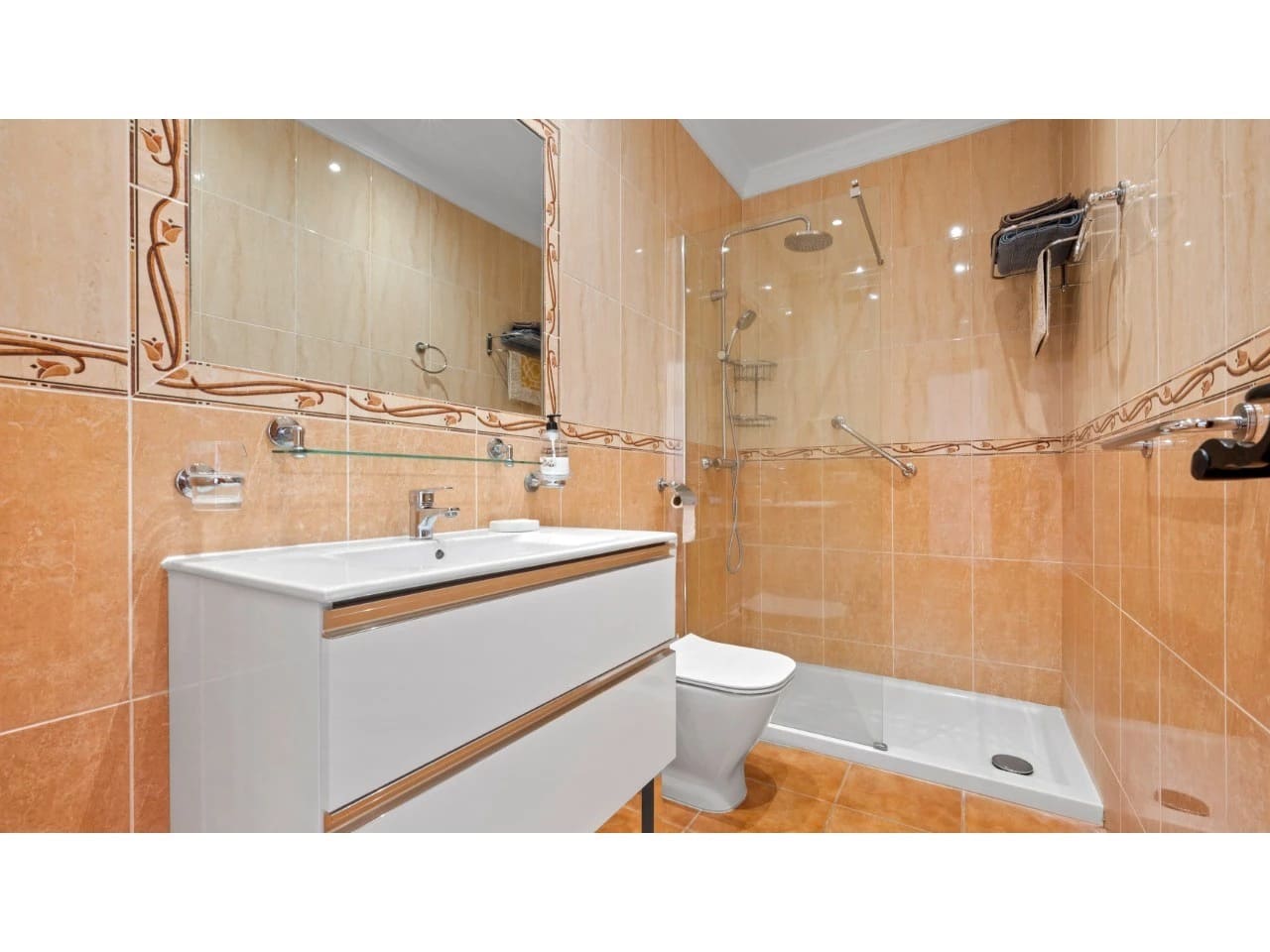 Apartamento Playa de 1 habitación en Nerja en venta con piscina - 250.000 € (Ref: 10173135)