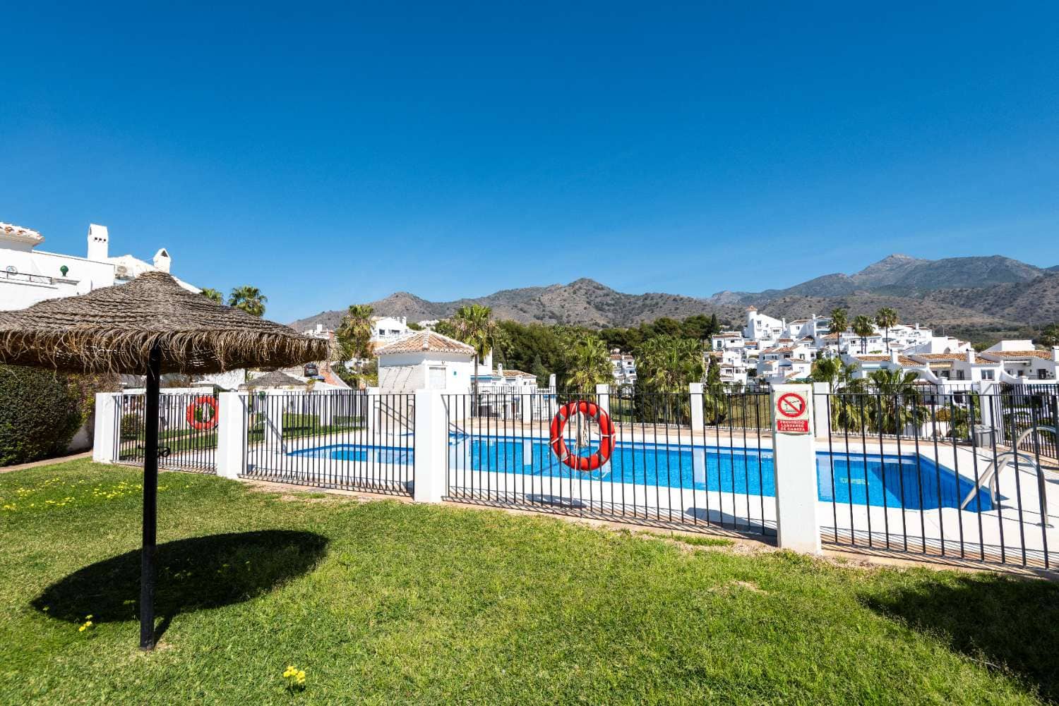 Apartamento Playa de 1 habitación en Nerja en venta con piscina - 250.000 € (Ref: 10173135)