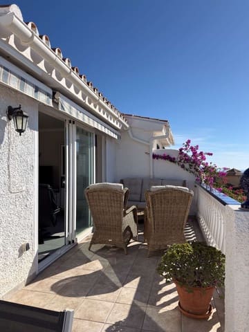 3 soveværelse Rækkehus til salg i Capistrano, Nerja med swimmingpool - € 449.000 (Ref: 10186357)