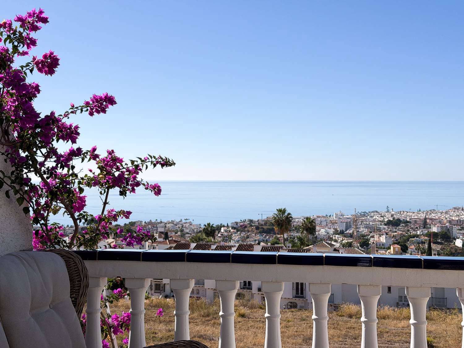 3 soveværelse Rækkehus til salg i Nerja med swimmingpool - € 449.000 (Ref: 10186357)