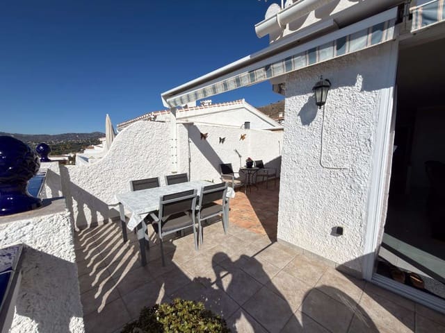 3 soveværelse Rækkehus til salg i Capistrano, Nerja med swimmingpool - € 449.000 (Ref: 10186357)