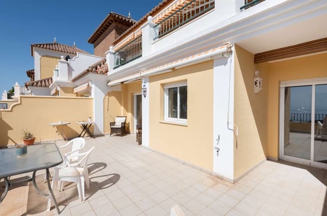 2 quarto Apartamento de Praia para venda em Capistrano, Nerja com piscina garagem - 405 000 € (Ref: 4012483)