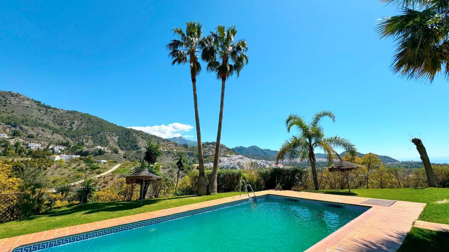 7 soverom Villa til salgs i Frigiliana med svømmebasseng - € 1 300 000 (Ref: 8215580)