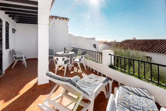 4 soverom Villa til salgs i Nerja med svømmebasseng - € 475 000 (Ref: 8362152)