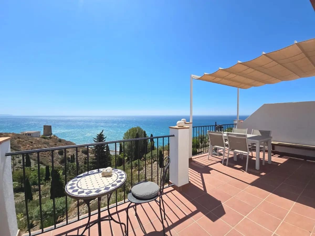 2 soveværelse Semi-Rækkehus til salg i El Penoncillo med swimmingpool garage - € 429.000 (Ref: 8484415)