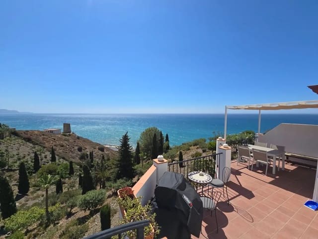 2 sovrum Semi-fristående Villa till salu i El Peñoncillo, Torrox med pool garage - 429 000 € (Ref: 8484415)