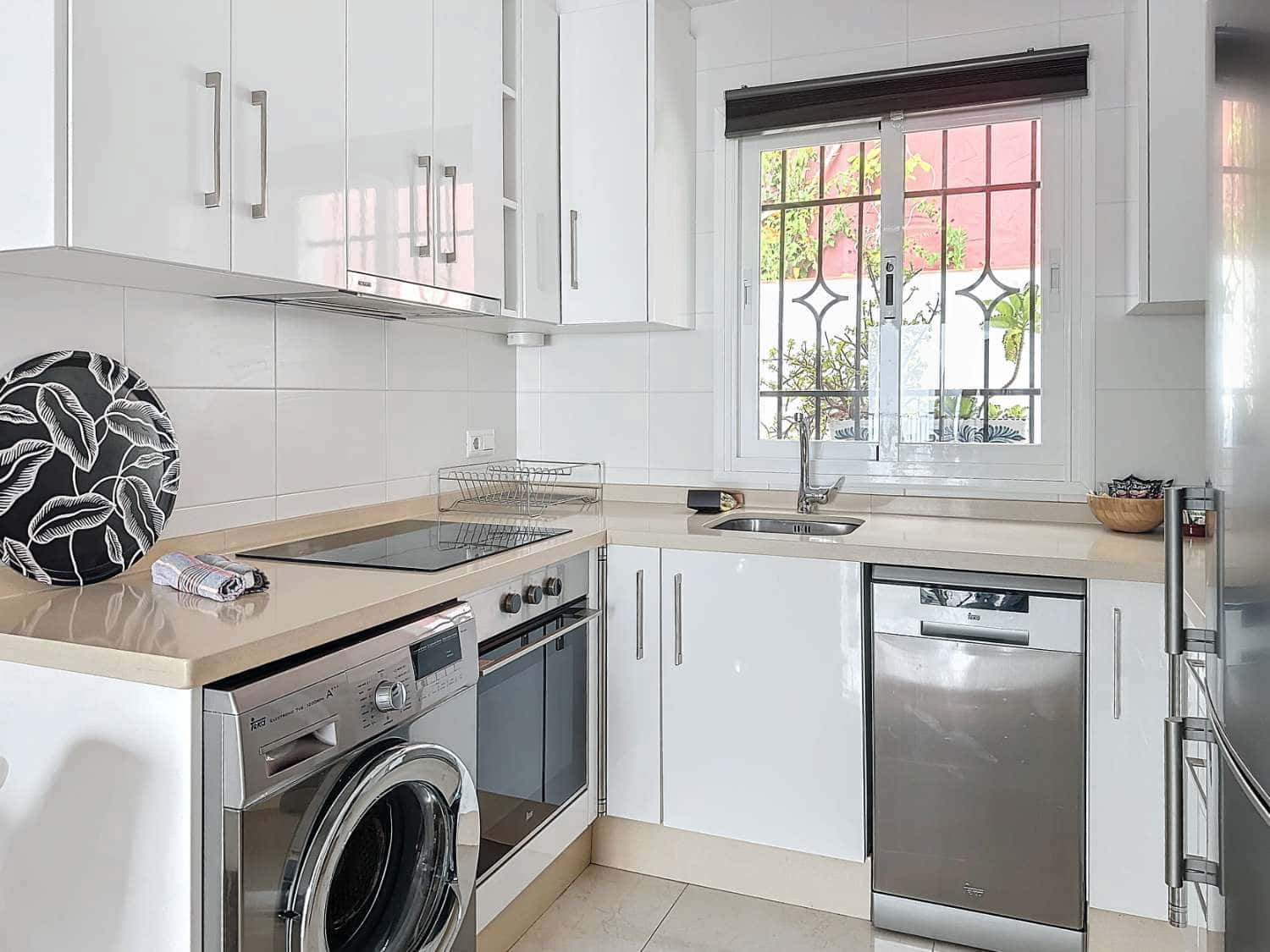 2 soveværelse Semi-Rækkehus til salg i El Penoncillo med swimmingpool garage - € 429.000 (Ref: 8484415)