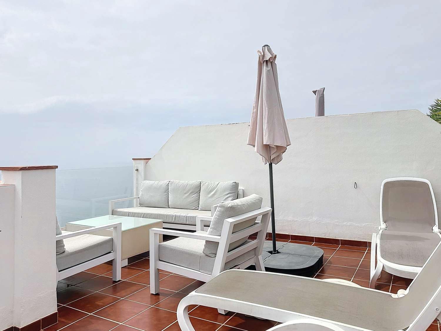 2 soveværelse Semi-Rækkehus til salg i El Penoncillo med swimmingpool garage - € 429.000 (Ref: 8484415)