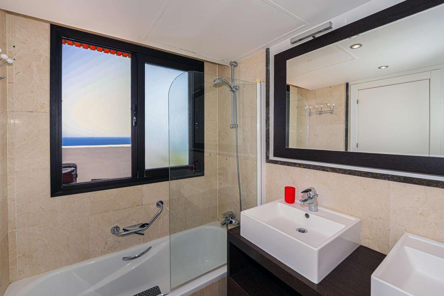 2 bedroom Beach Apartment for sale in El Penoncillo with pool garage - € 595,000 (Ref: 8682023)