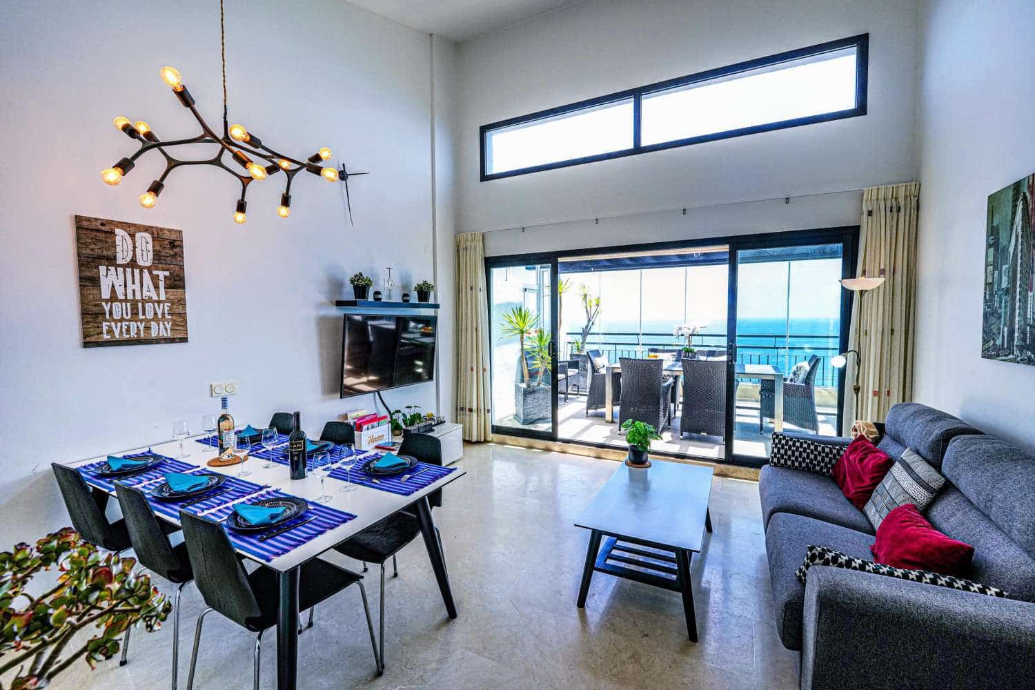 2 bedroom Beach Apartment for sale in El Penoncillo with pool garage - € 595,000 (Ref: 8682023)