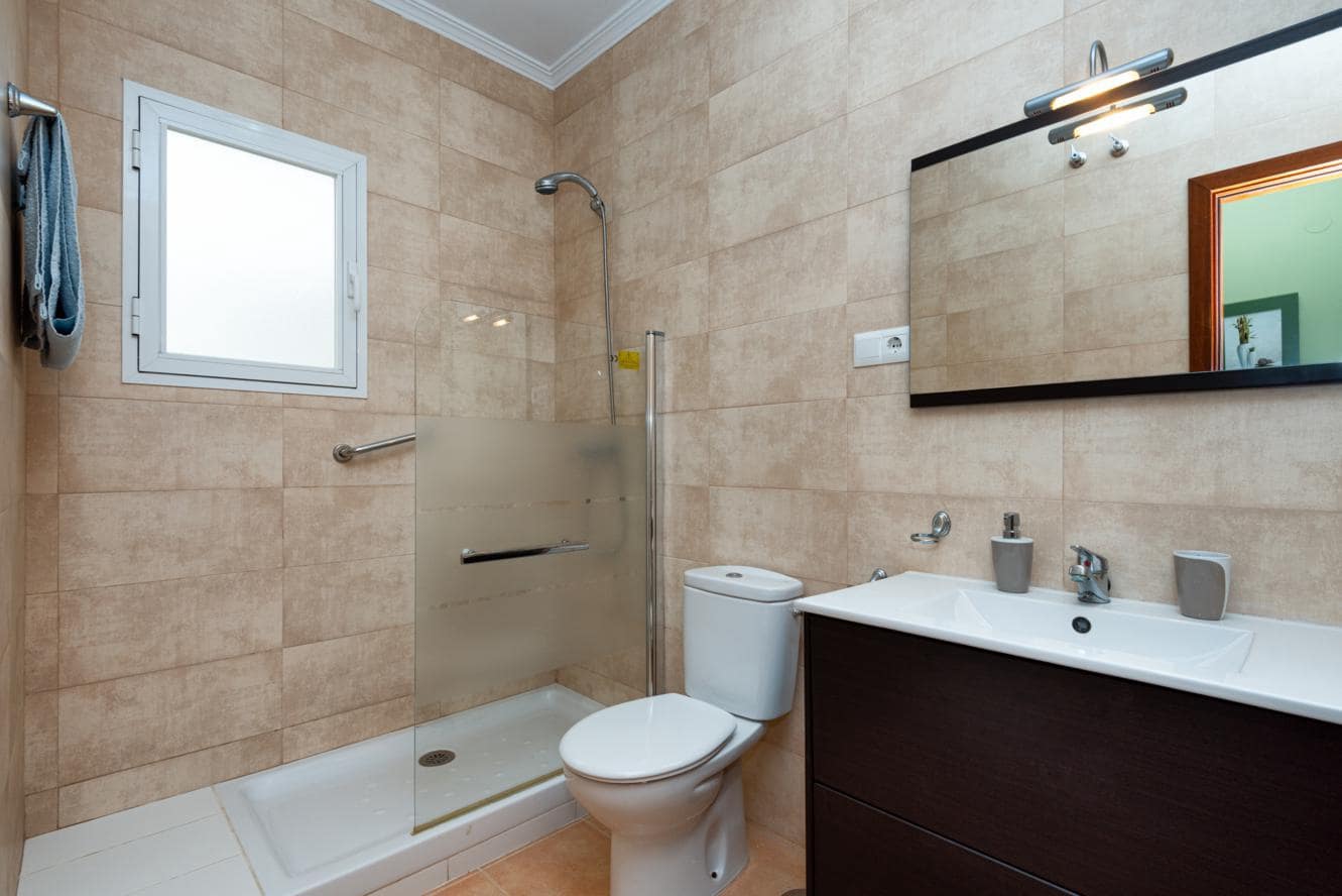 2 sypialnia Apartament przy plaży na sprzedaż w Nerja - 299 000 € (Ref: 8699399)