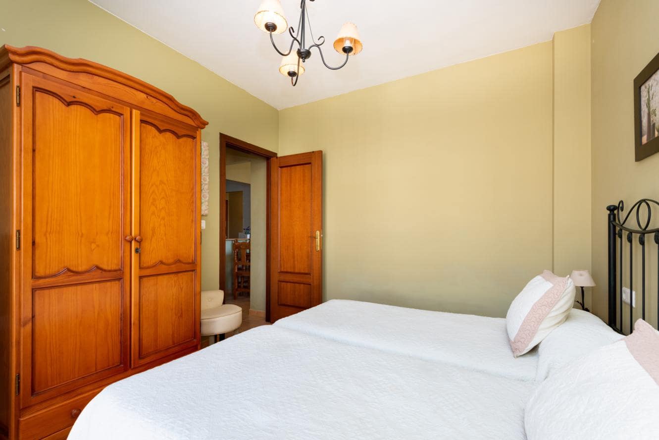 2 sypialnia Apartament przy plaży na sprzedaż w Nerja - 299 000 € (Ref: 8699399)